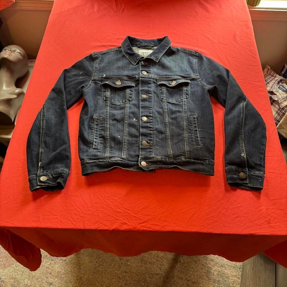 Goodfellow & Co. button-up Denim Jacket w/ 4 Pockets on the front- Size Small